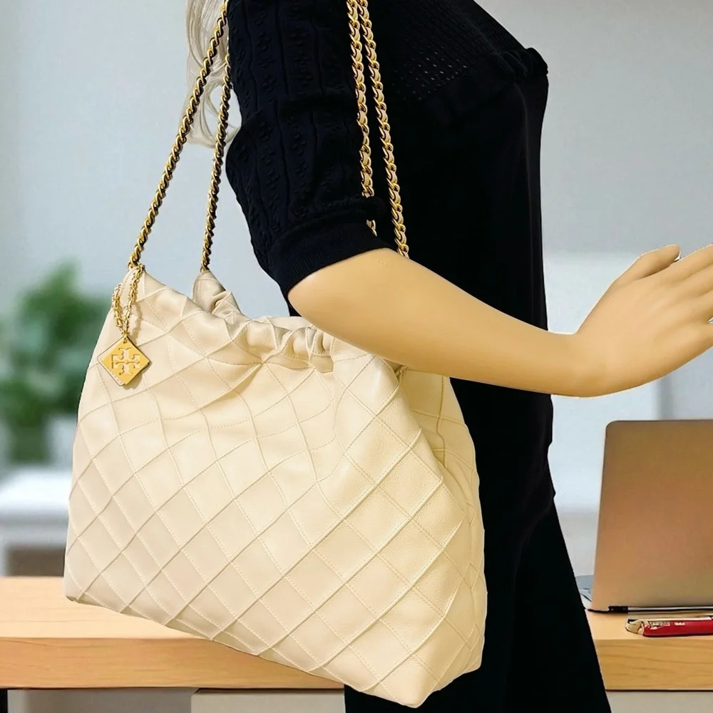 TORY BURCH FLEMING SOFT CREAM HOBO QUILTED SHOULDER HANDBAG Like New!